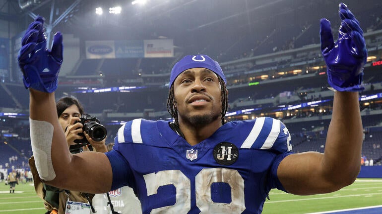 Jonathan Taylor comemora um touchdown pelos Indianapolis Colts