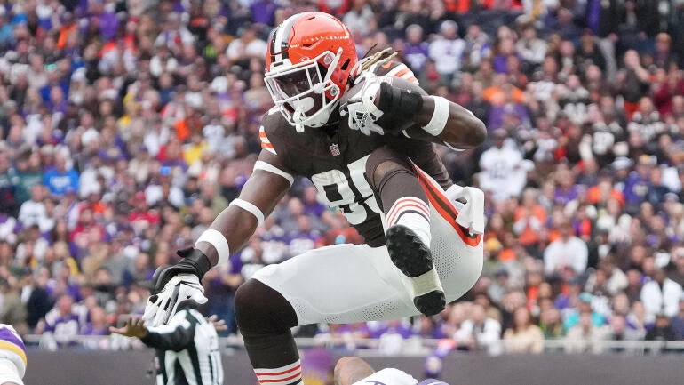 myles-garrett-cleveland-browns