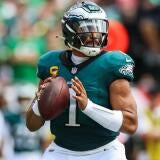 Underdog promo code CBSSPORTS2: New play $5, get $100 offer for Monday Night Football, more 5 jalen-hurts.jpg