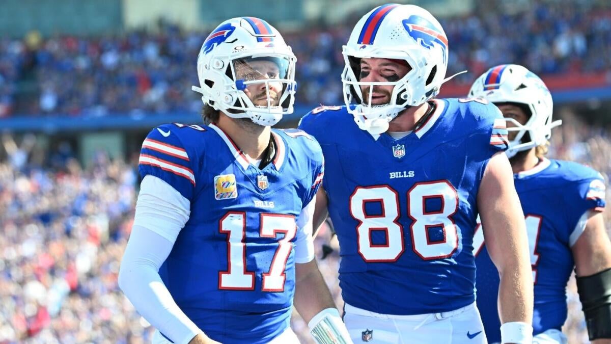 https://sportshub.cbsistatic.com/i/r/2025/10/05/fd2d08c6-725b-4b13-9e9a-abff4010d87b/thumbnail/1200x675/10aa0303959d2f728dc2056385d7ad3d/josh-allen-bills-cbs.jpg