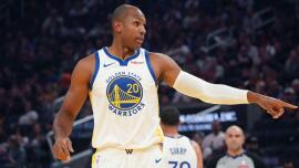 Al Horford jogando pelo Golden State Warriors