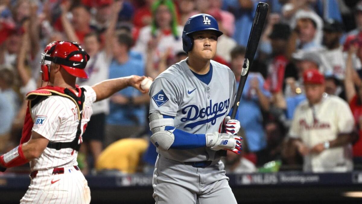 https://sportshub.cbsistatic.com/i/r/2025/10/06/a3393554-794b-4817-9730-d242fbbd6bf6/thumbnail/1200x675/7e30acc0dc0342be2f5e0aefd8d7eb49/phillies-dodgers-cbs.jpg