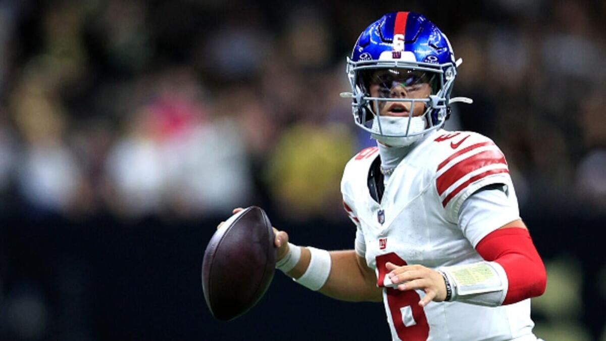 https://sportshub.cbsistatic.com/i/r/2025/10/07/1dc05b40-b0cf-4a02-87ba-ce4f6e63ee32/thumbnail/1200x675/53d8c8f0d2e28873573a2f620a354af2/dartweek4.jpg