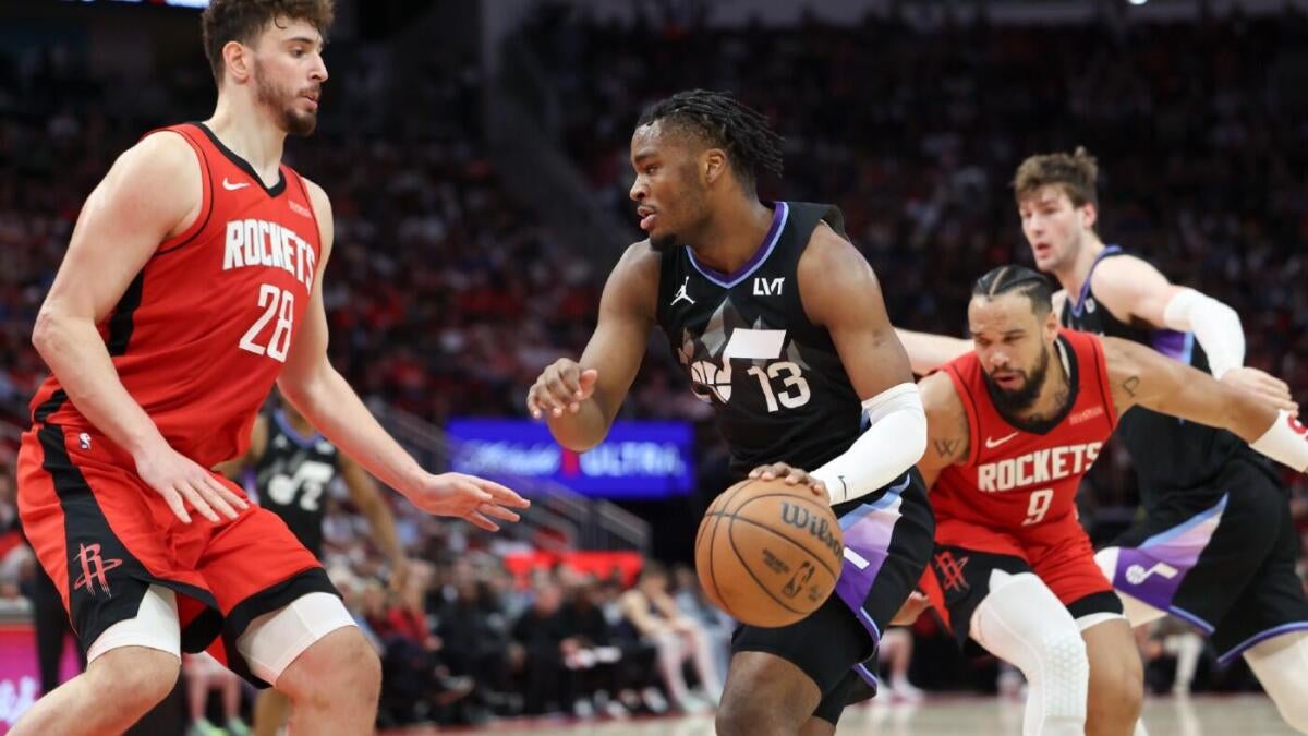 https://sportshub.cbsistatic.com/i/r/2025/10/07/6695e332-cf28-4b4d-b234-406f34e94f53/thumbnail/1200x675/61e193135d27cf134ac2ee91785dcaef/usatsi-25831990.jpg