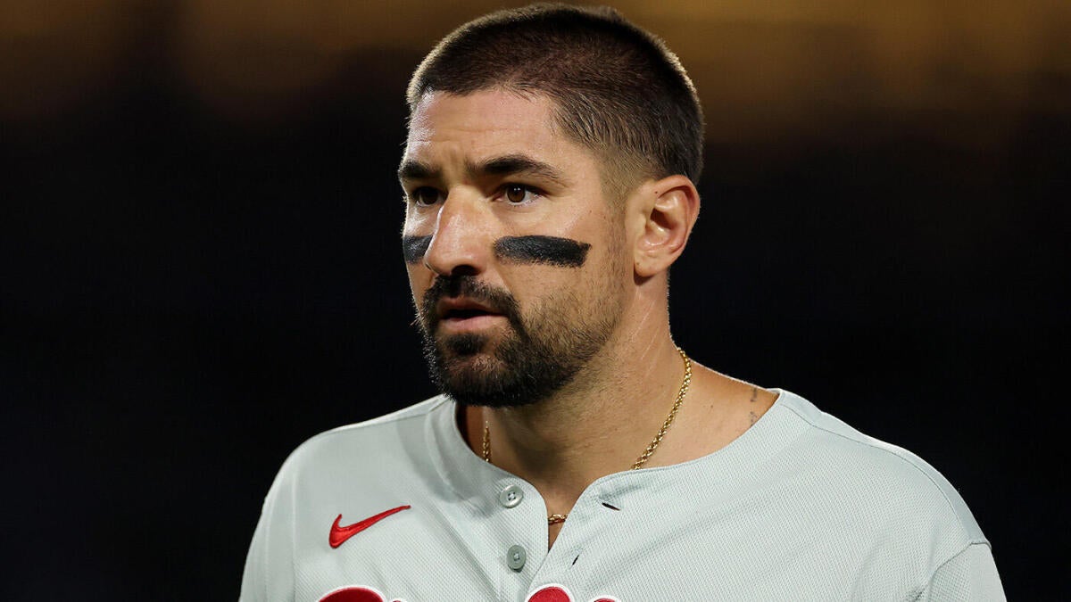 Nick Castellanos pushes again on Phillies followers after boos in Sport 2 loss: ‘The surroundings will be towards us’
