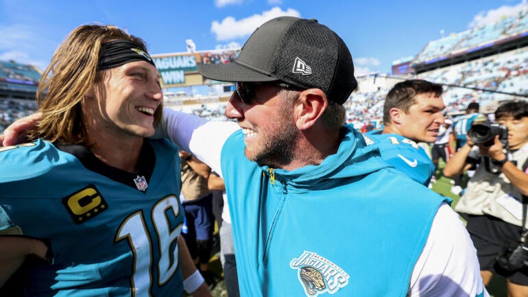 Liam Coen, técnico do Jacksonville Jaguars, em entrevista.