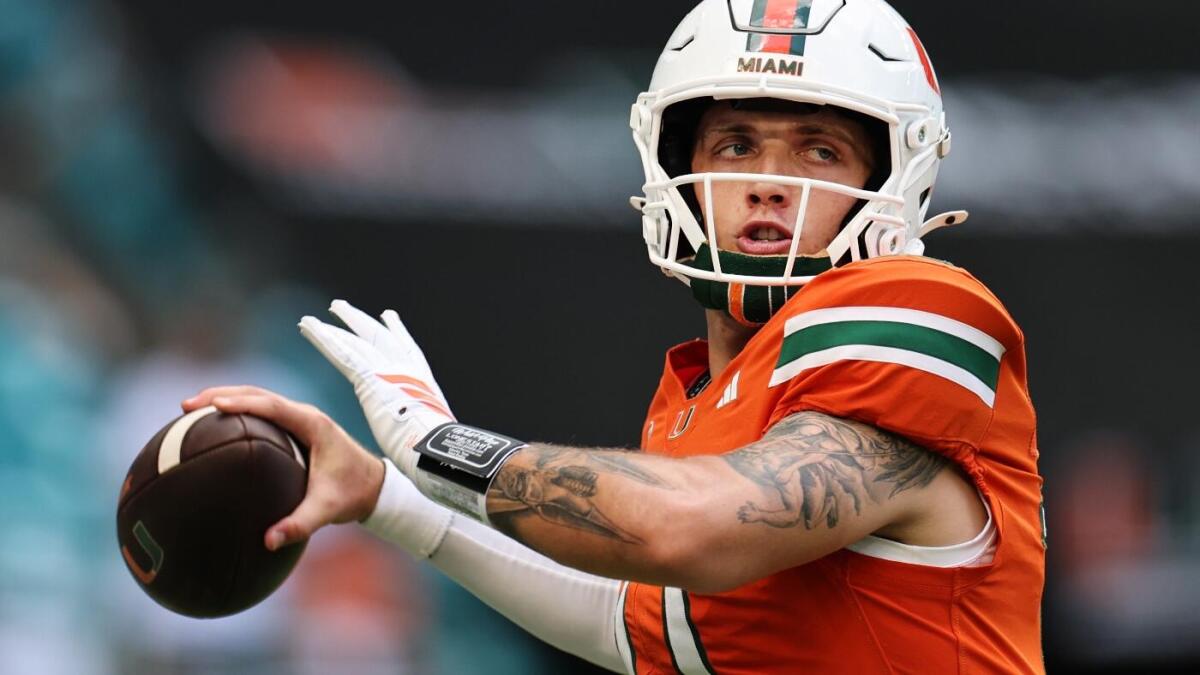 https://sportshub.cbsistatic.com/i/r/2025/10/08/c75789ec-e8db-4da2-b79b-82080442e653/thumbnail/1200x675/ae57e094d7de0fa6b2307f876d1552ba/gettyimages-2235264002-2.jpg