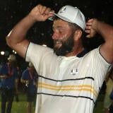 jon-rahm-champagne-ryder-cup.jpg