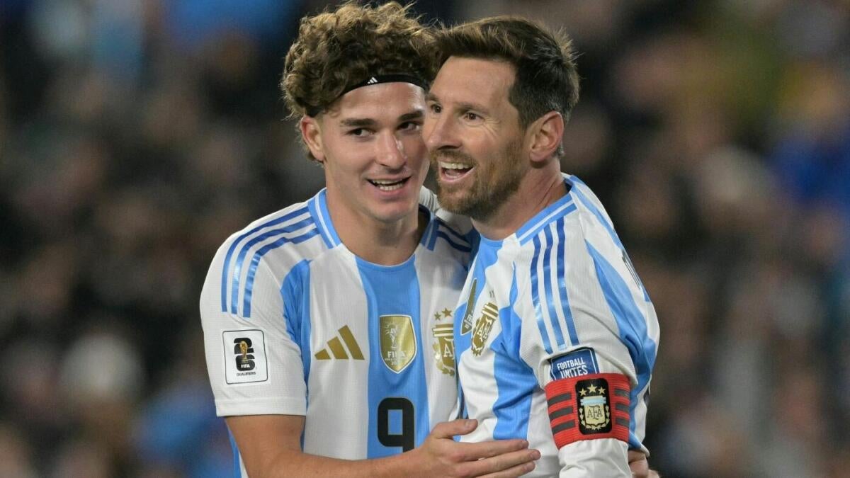 https://sportshub.cbsistatic.com/i/r/2025/10/09/8a88b2bd-2d81-4dbb-b1a0-bfc5b24a5355/thumbnail/1200x675/9d581cf0718743c65d973edffc2ccfcf/messi-1.jpg