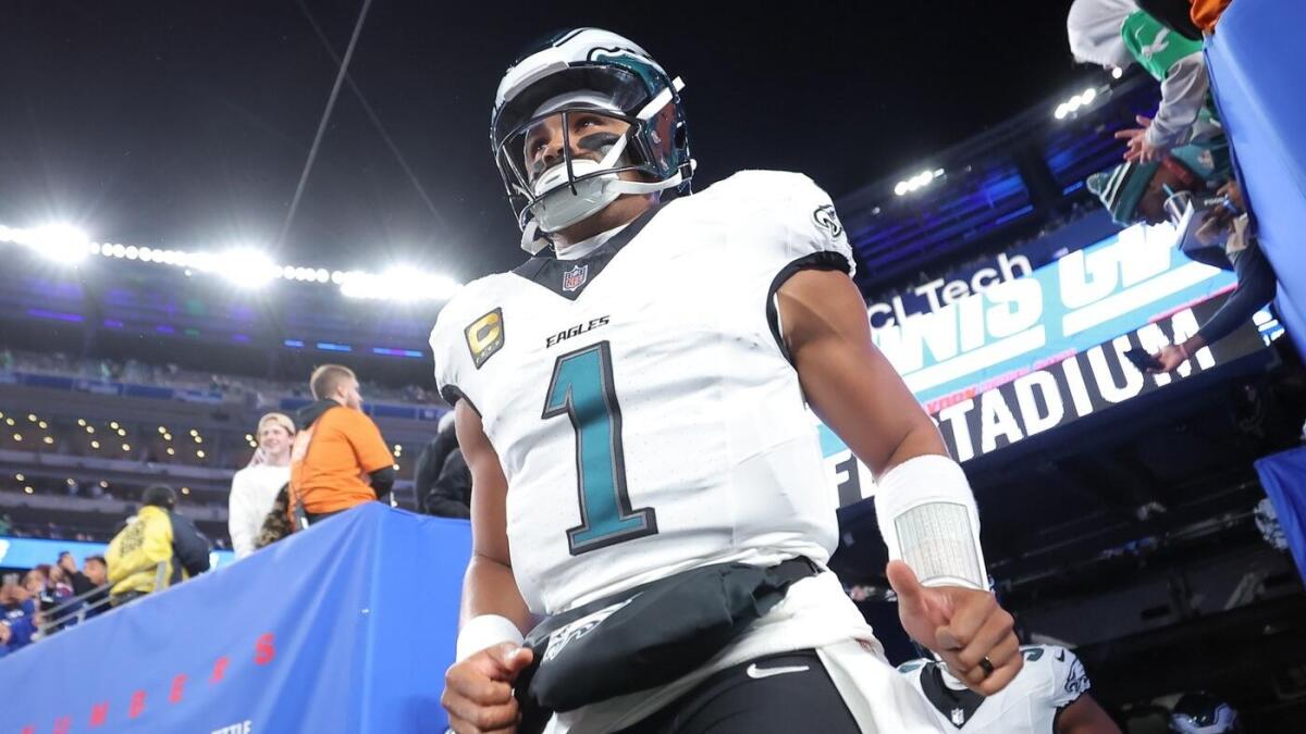 https://sportshub.cbsistatic.com/i/r/2025/10/10/1d231ee5-af78-4993-bcd8-5b1419281c52/thumbnail/1200x675/318ca0ae6802df2591b88a45b39cdf68/usatsi-27284365-168392061-lowres.jpg