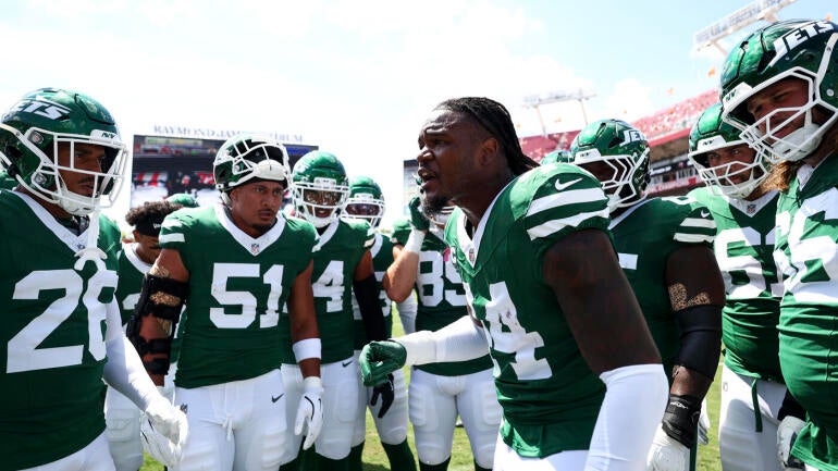 Jogadores do New York Jets em campo.
