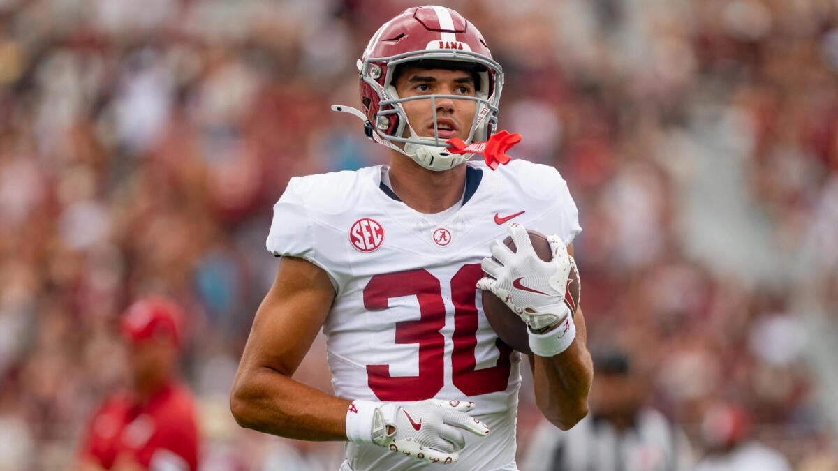 https://sportshub.cbsistatic.com/i/r/2025/10/11/55e1d53c-4832-4c26-a42c-20d0a07293f9/thumbnail/1200x675/9c7a17a9cacffc7ea47905e73be0daf1/adobe-express-file-31.jpg