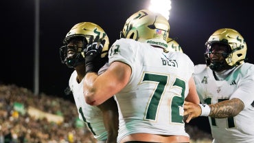 South Florida Bulls tight end Jonathan Echols reacts after scoring a touchdown