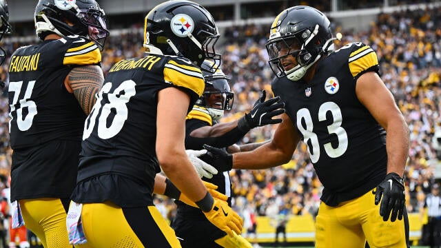 Aaron Rodgers is pulling off 'Last Dance' bid with Steelers, plus game  balls and gaffes from NFL Week 6 - CBS Sports
