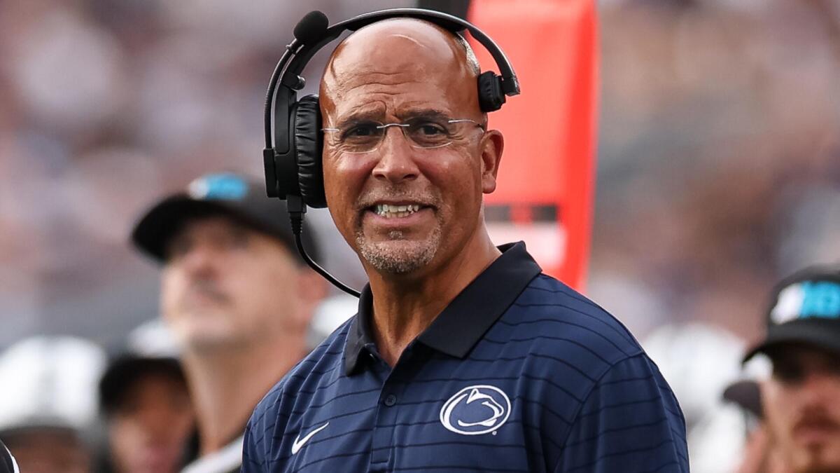 https://sportshub.cbsistatic.com/i/r/2025/10/12/721c78bd-c305-4d17-8290-842cc3332d05/thumbnail/1200x675/4c84234b0a629ead4ed487563bef402f/gettyimages-2236660769-3.jpg