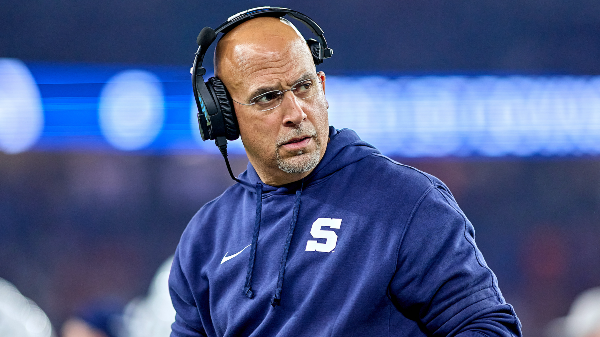https://sportshub.cbsistatic.com/i/r/2025/10/12/eb9cc2fa-1615-4592-9080-fd5cc97d8e4d/thumbnail/1200x675/2759de2e81c1e651f561f2c148d30d82/franklin.png