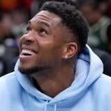 giannis-smile.jpg