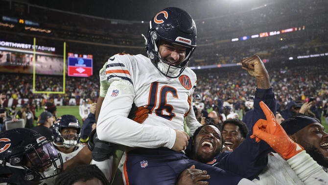 jake-moody-bears.jpg