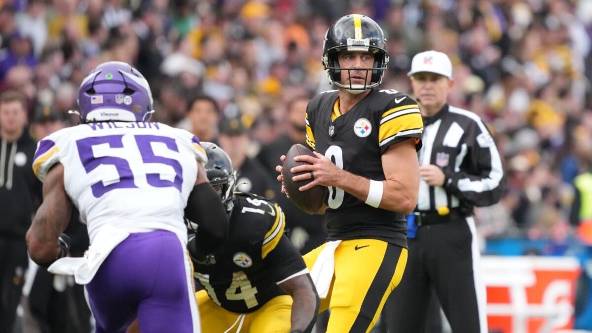 Fantasy Soccer Week 7 Quarterback Preview: Begins, sits, streamers, DFS performs and extra