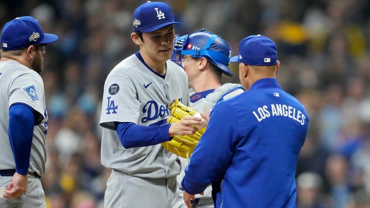 https://sportshub.cbsistatic.com/i/r/2025/10/14/6f27db5d-ab19-4e58-8da4-cd784e009abc/thumbnail/1200x675/fb98d8b694a657118db4fe55ca154f84/roki-sasaki-dodgers-g.jpg