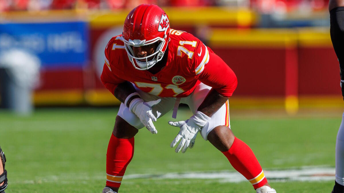 Chiefs quiet on status of Josh Simmons after left tackle abruptly missed game vs. Lions for personal matter - CBS Sports