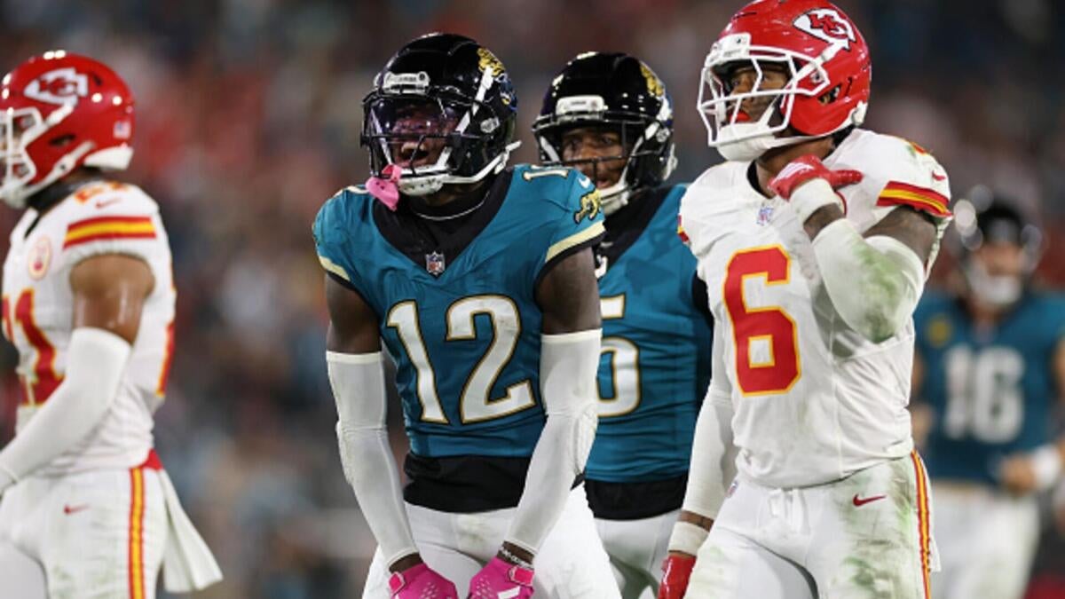 https://sportshub.cbsistatic.com/i/r/2025/10/15/02c0f5aa-399c-427f-882b-6c29ec08348d/thumbnail/1200x675/4021e0ae2ca43e8160a29800e645a963/travishunterweek6.jpg