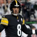 FanDuel quarterback props: Top Week 7 NFL player prop picks include Jalen Hurts, Daniel Jones, Dak Prescott 7 aaron-rodgers.jpg