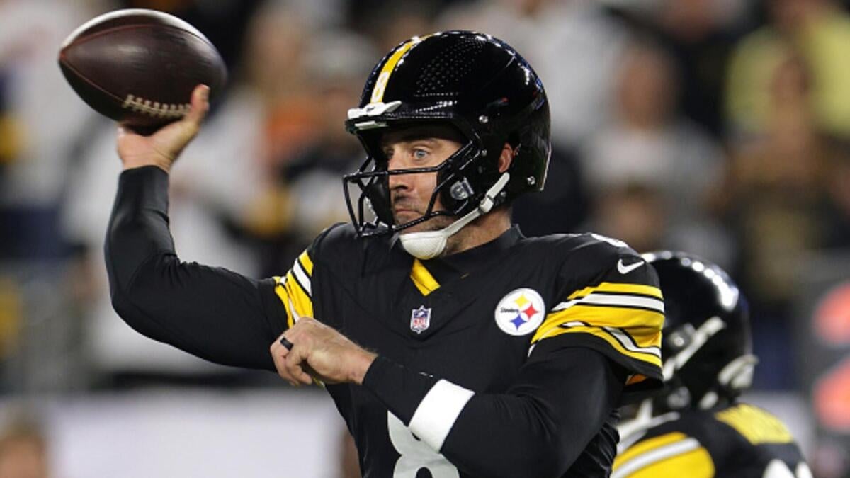 Aaron Rodgers passes Steelers legend Ben Roethlisberger in profession passing yards, strikes to fifth all-time