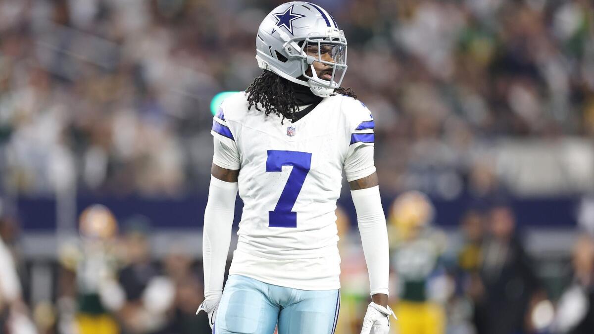 https://sportshub.cbsistatic.com/i/r/2025/10/17/f688a6c0-37bc-4df3-ad25-ab6f3ab6b7ac/thumbnail/1200x675/fb3d41d28da1b88870eda3dcca975be9/trevon.jpg