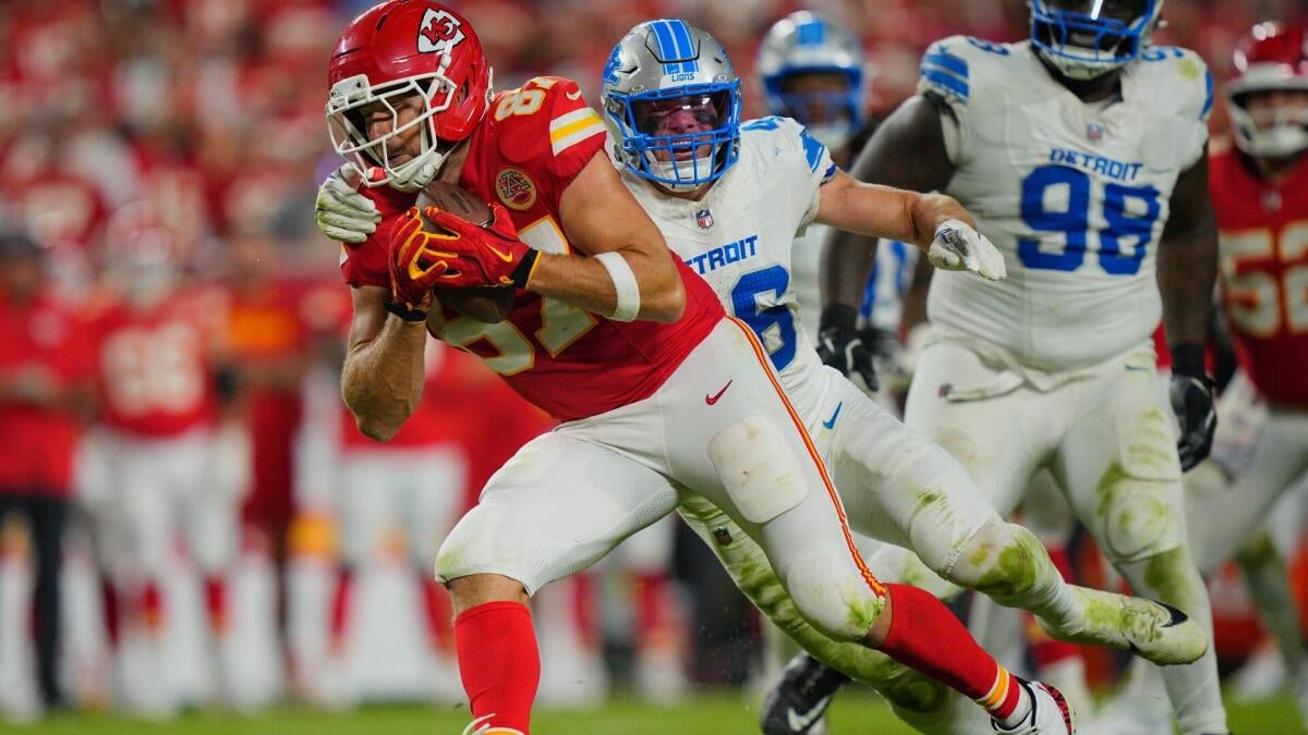 Self-learning AI reveals NFL against the spread, over/under and money-line picks for every Week 7, 2025 game