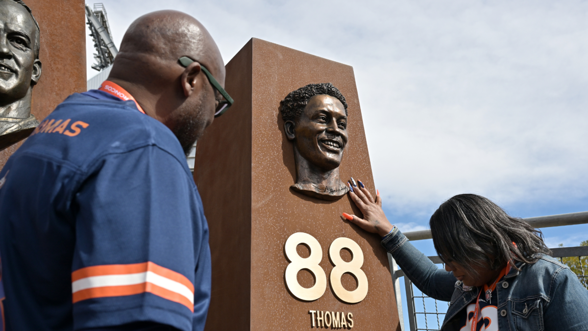https://sportshub.cbsistatic.com/i/r/2025/10/19/a41d9e63-971f-40c0-9c3e-c651e6957116/thumbnail/1200x675/f362928fb5f2819cbe03b937139347cb/d-thomas-getty.png