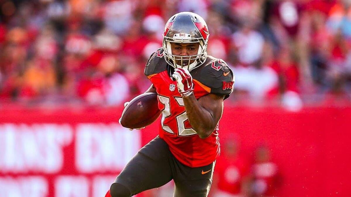 Doug Martin, former Bucs All-Pro RB and Boise State star, dies at 36