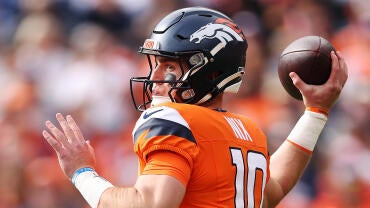 New York Giants v Denver Broncos