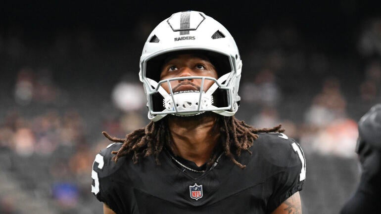 Tennessee Titans v Las Vegas Raiders - NFL 2025