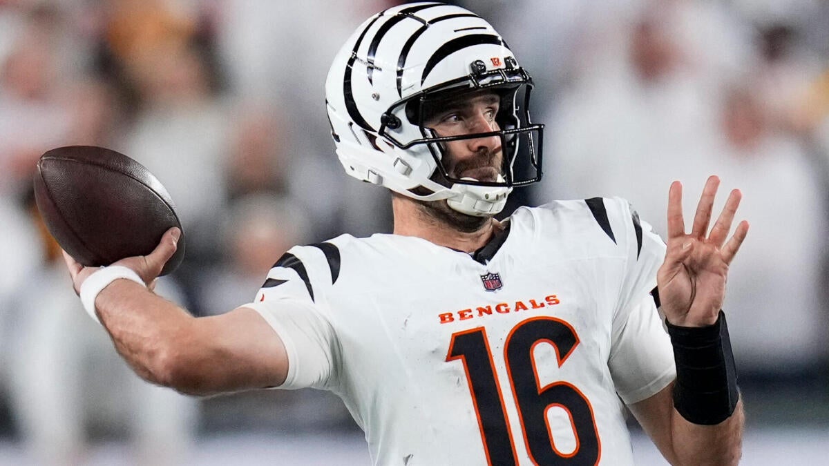 https://sportshub.cbsistatic.com/i/r/2025/10/21/a2497086-5edd-456a-a1c3-96ff0936c369/thumbnail/1200x675/aa45d3f8790d04b994dee796674c3d48/joe-flacco-cincinnati-bengals-usatsi.jpg