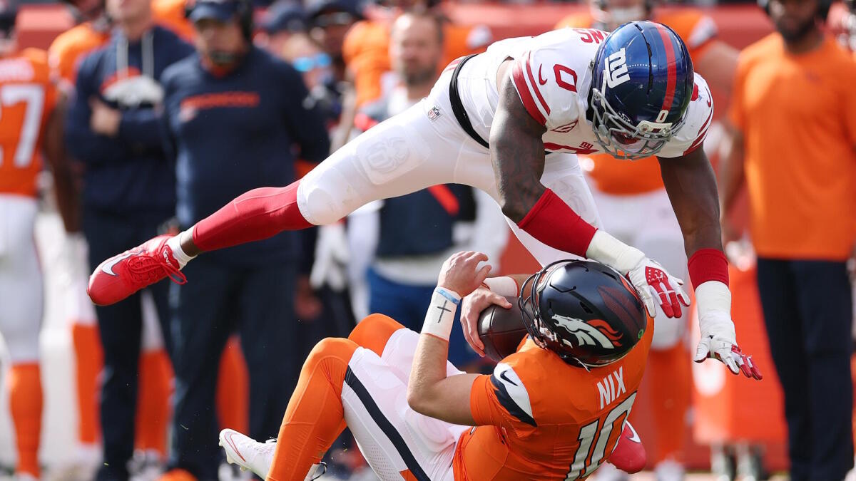 https://sportshub.cbsistatic.com/i/r/2025/10/21/ee0426a1-75ee-4356-a94c-c2a7fa851c5b/thumbnail/1200x675/09f37cf5419c6002757428d8830acd98/gettyimages-2242072185.jpg