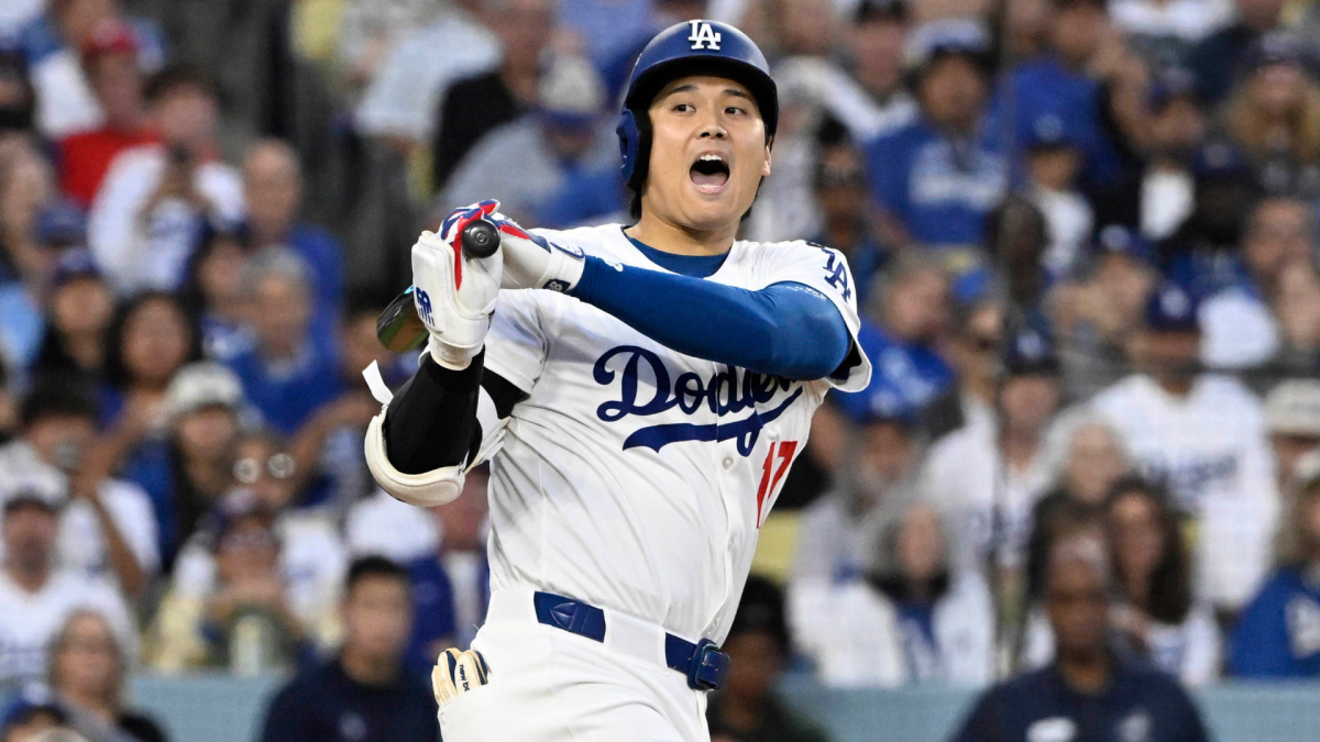 https://sportshub.cbsistatic.com/i/r/2025/10/22/442465e3-b03a-44c6-a97f-cea79e45ac4f/thumbnail/1200x675/0fc6f8062223ec5200e4e6f2c7fadbad/ohtani-reacts-getty.png