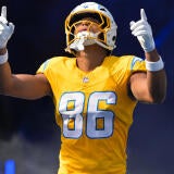 oronde-gadsden-ii-los-angeles-chargers-usatsi.jpg