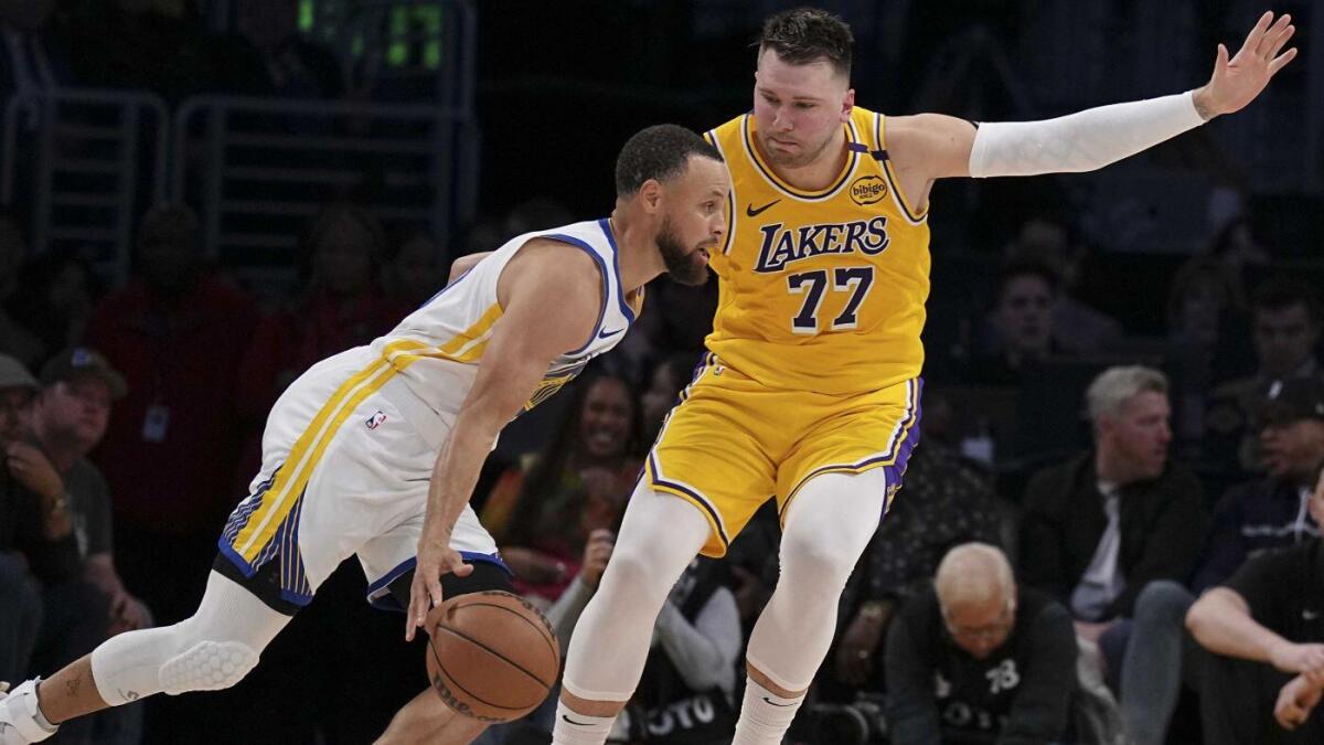 LIVE: Lakers host Warriors; Thunder edge Rockets in 2OT