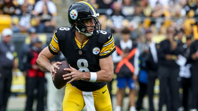Aaron Rodgers em ação pelo Pittsburgh Steelers