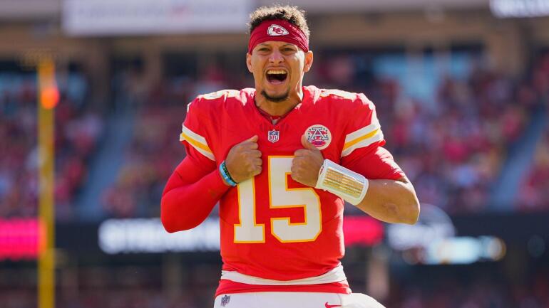 Patrick Mahomes, quarterback do Kansas City Chiefs, em ação.