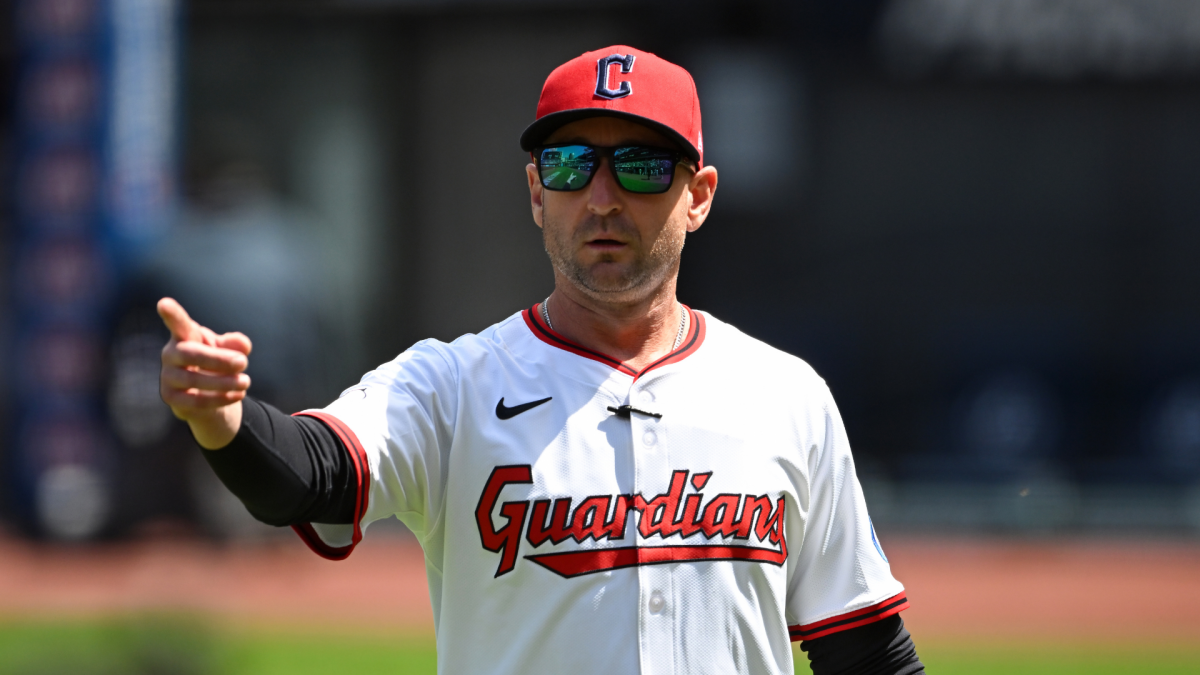 https://sportshub.cbsistatic.com/i/r/2025/10/27/645fca44-3df8-4df5-9c6c-c43a7aa9a1fd/thumbnail/1200x675/55f2de5748e44d814489569a321e20fc/albernaz-getty.png