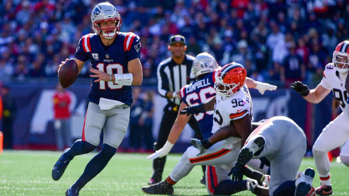 https://sportshub.cbsistatic.com/i/r/2025/10/27/982f04cd-231b-421a-aa02-abeb9ab0d525/thumbnail/1200x675/09a783af9089ff6c5e3bb344df85dffb/drake-maye-vs-browns.jpg