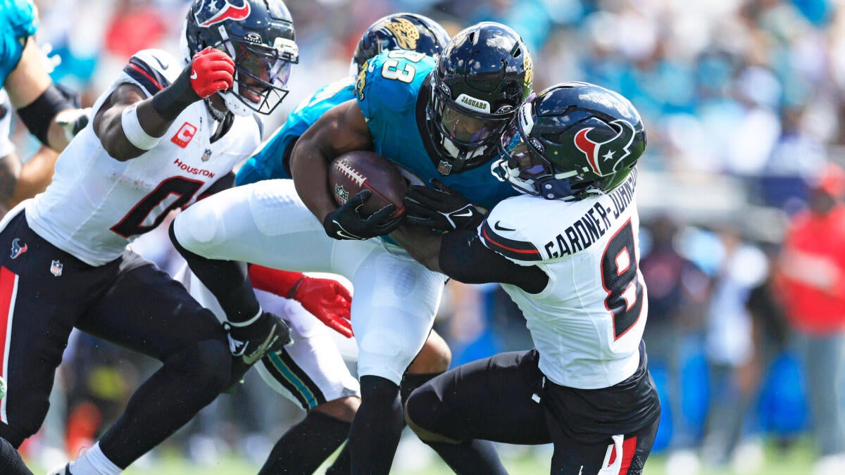 C.J. Gardner-Johnson signs with third team of the season, per report