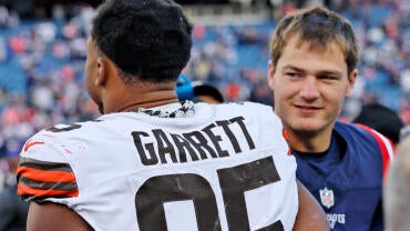 getty-myles-garrett-drake-maye-browns-patriots.jpg
