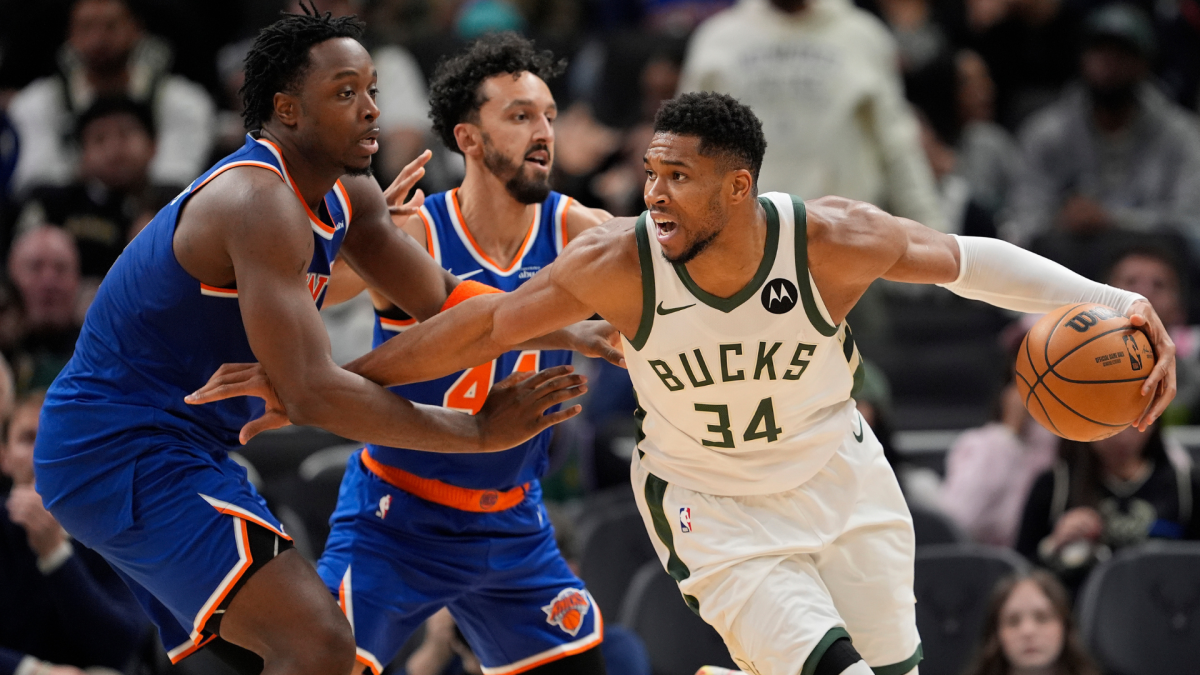 Giannis Antetokounmpo brushes off Knicks commerce rumors after main Bucks previous New York Giannis Antetokounmpo brushes off Knicks commerce rumors after main Bucks previous New York
