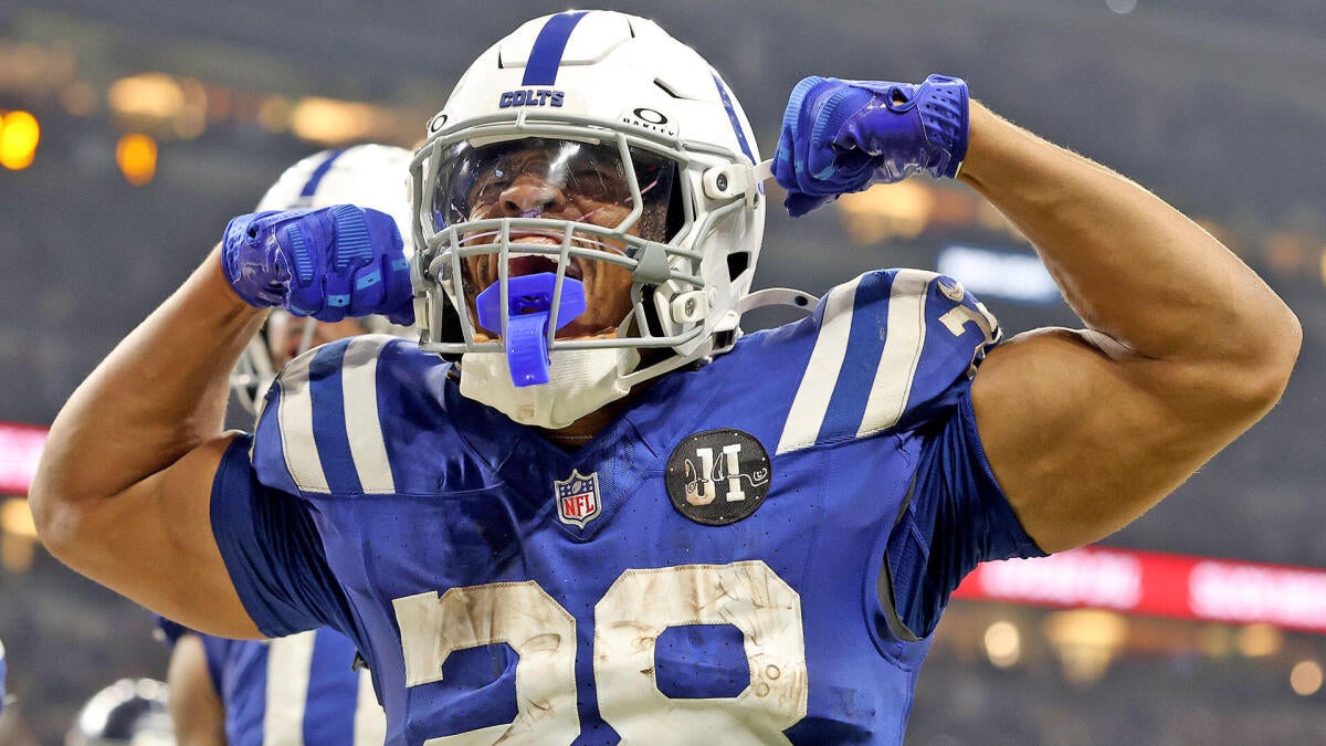 2026 NFL trade deadline updates: Tracking the latest rumors, news, deals, analysis