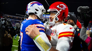 patrick-mahomes-josh-allen.jpg