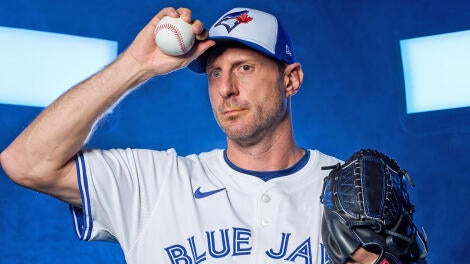 getty-max-schezer-blue-jays.jpg
