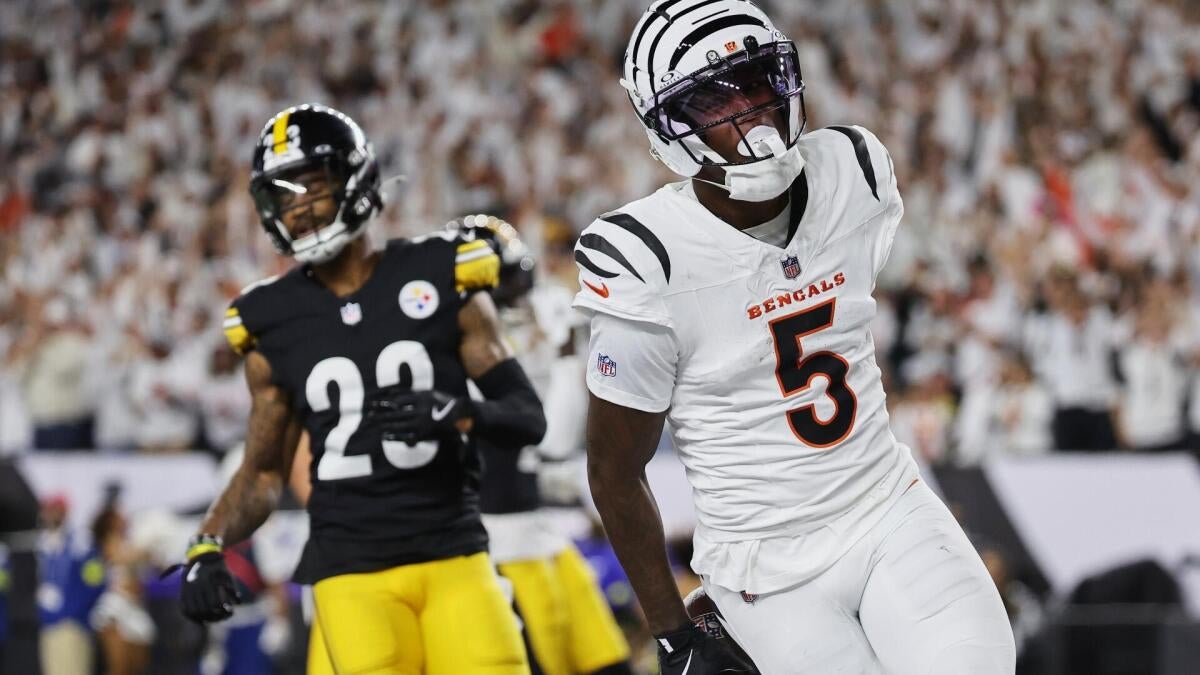 Week 12 PPR Cheat Sheet: Begin/Sit Information